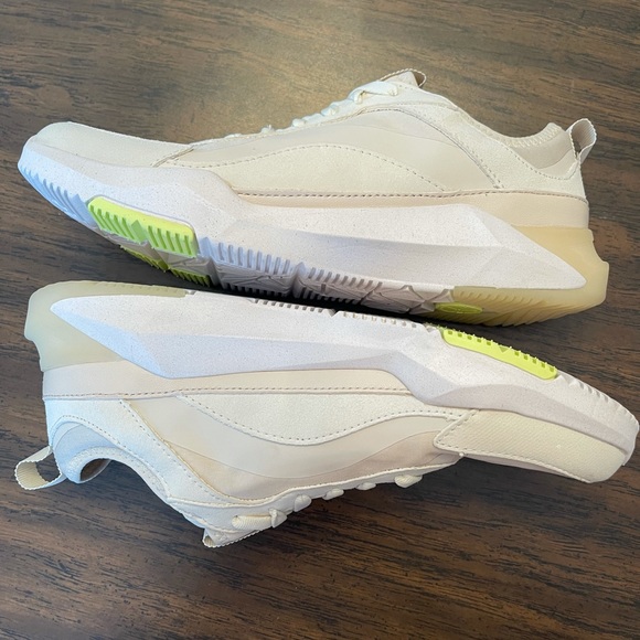 Dr. Scholl’s High Spirits Sustainable Sneaker - Picture 3 of 5